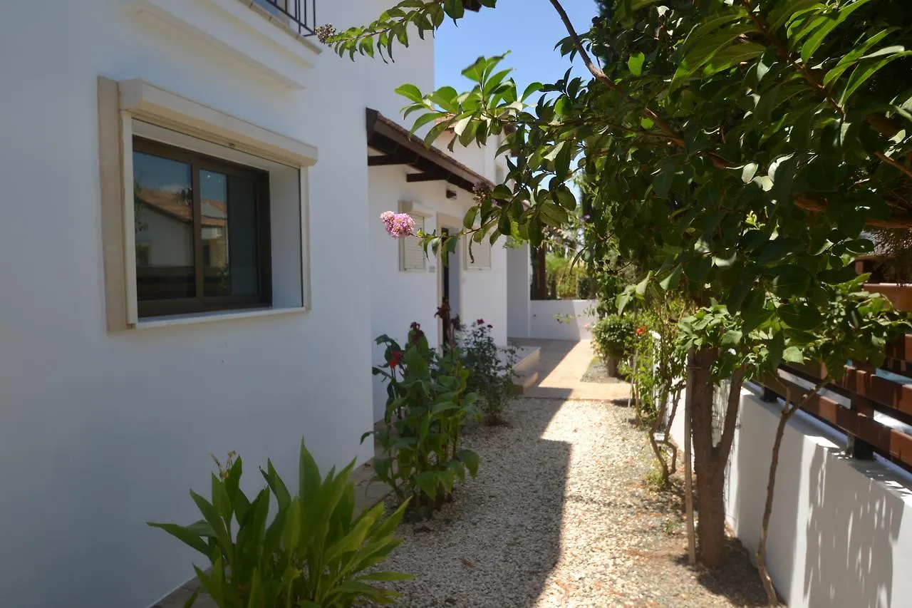 Narcissos Villa Thekla أيا نابا قبرص
