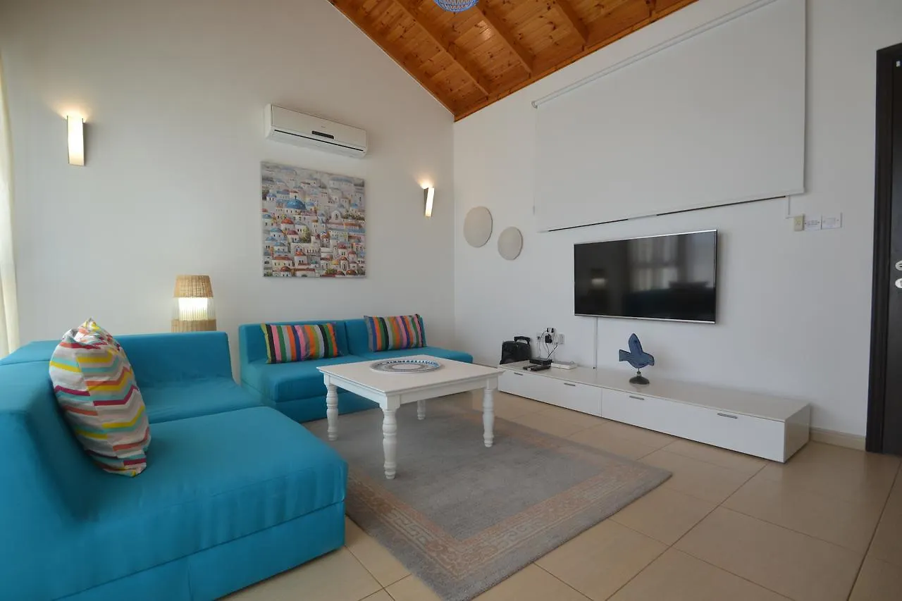 Narcissos Villa Thekla أيا نابا